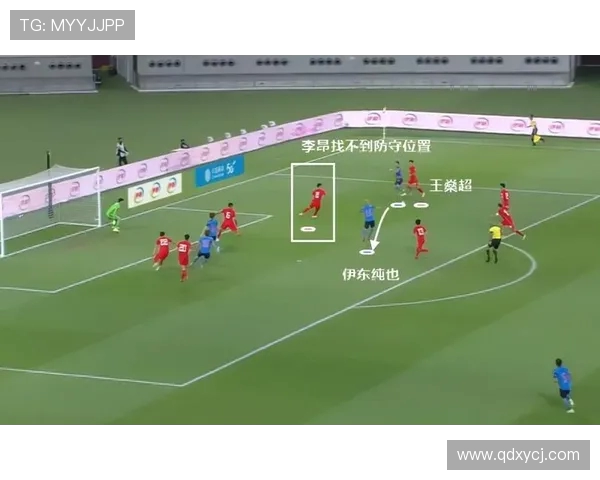 南京篮球队与成都篮球队赛后复盘分析灵活性对比及战术启示